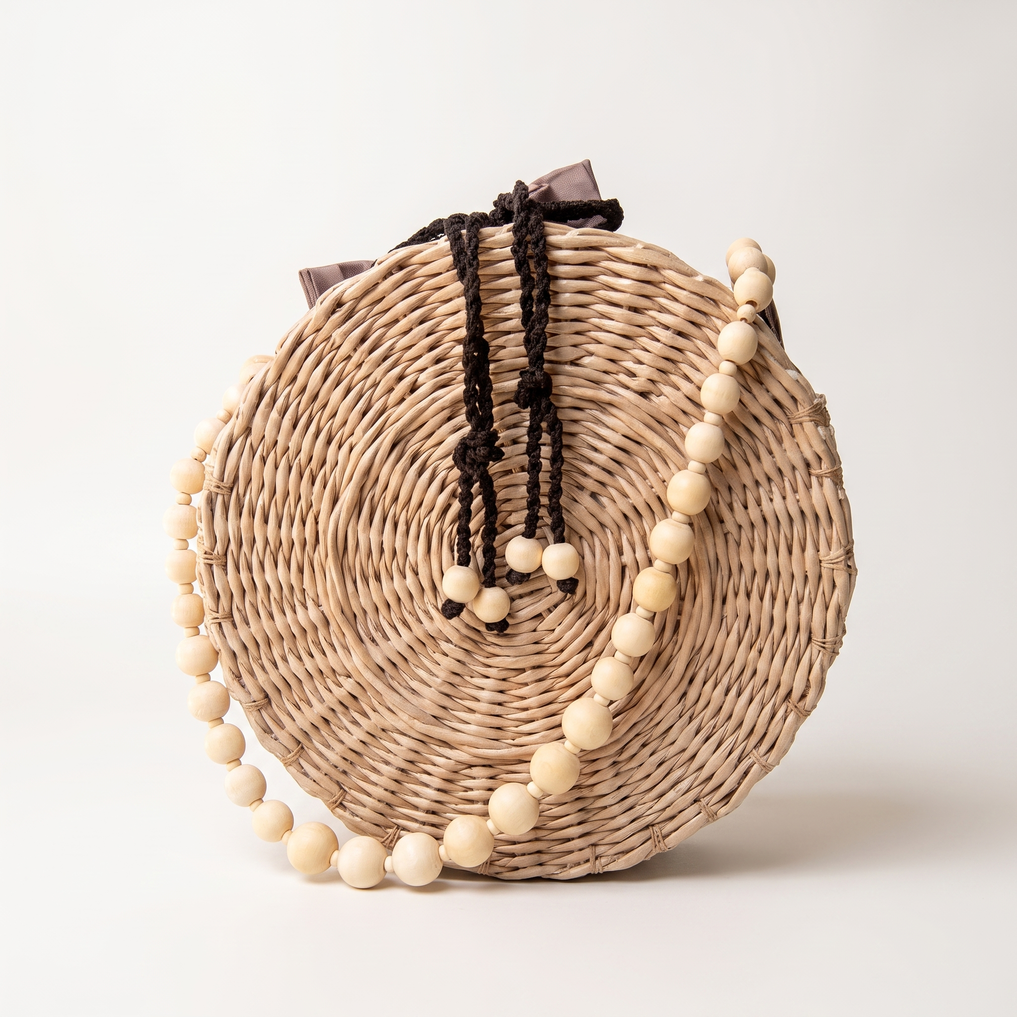 Handcrafted Round Paper Wicker Bag "Aura" 7