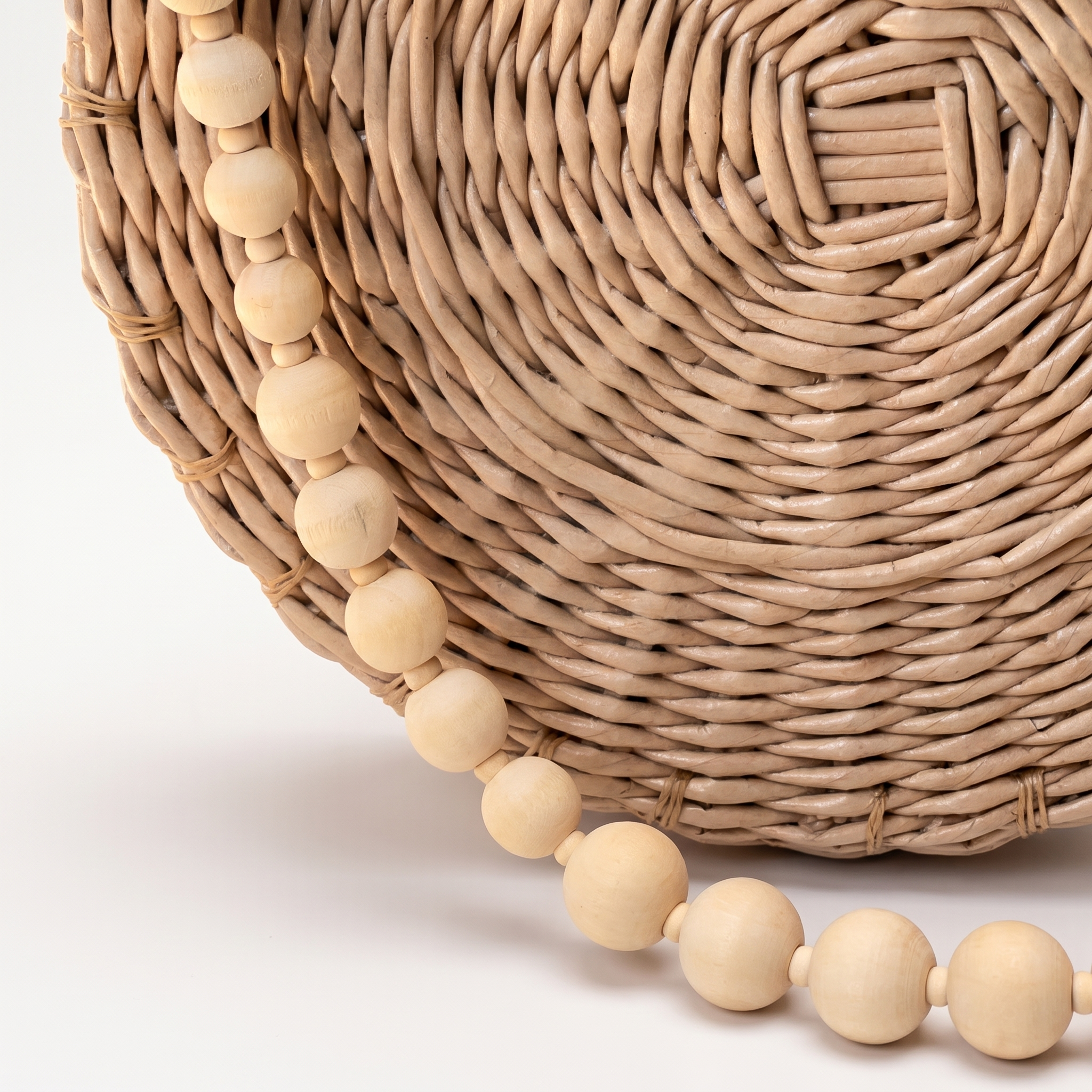 Handcrafted Round Paper Wicker Bag "Aura" 4