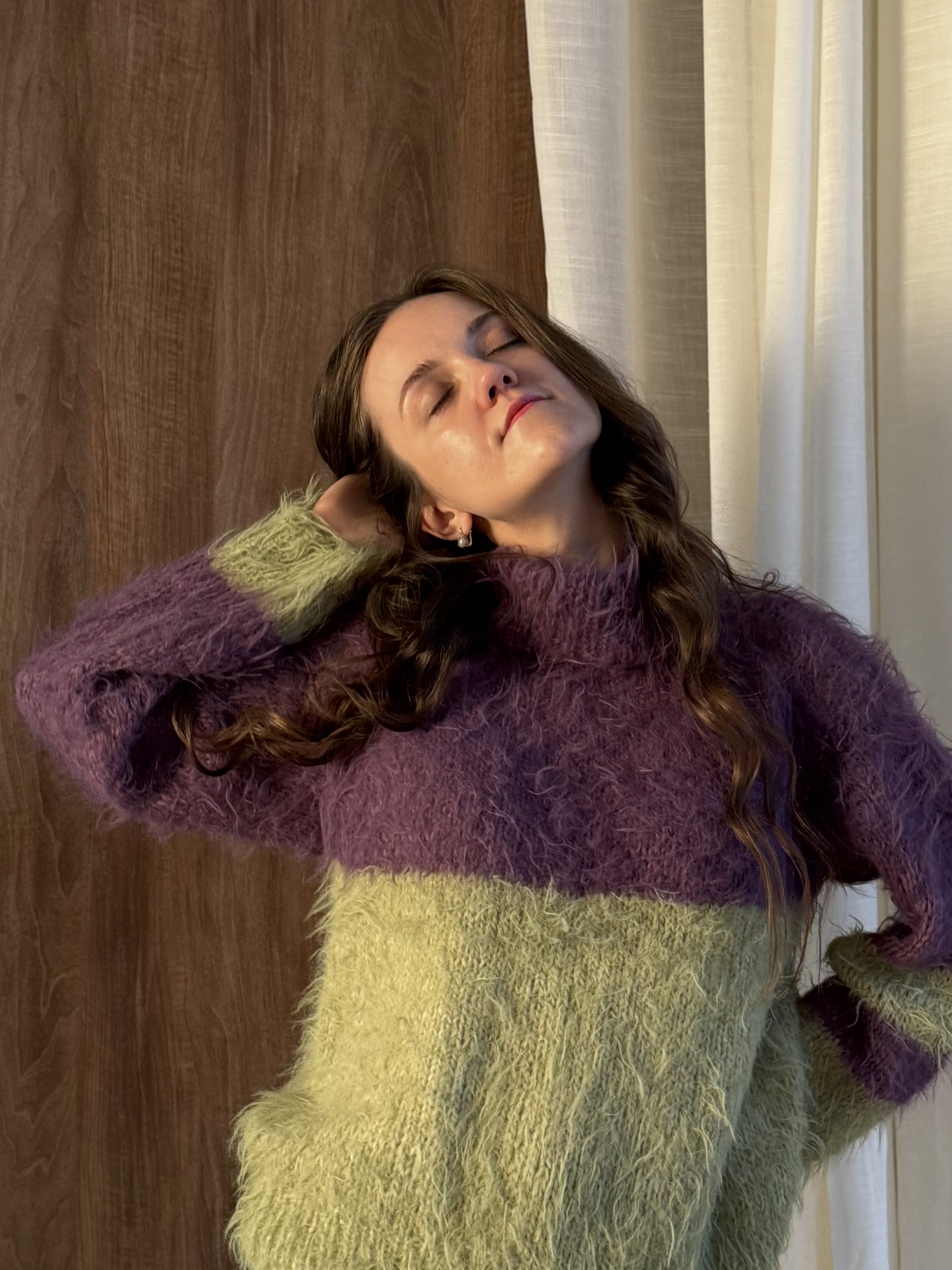 Fuzzy Color-Blocked Knit Sweater 3