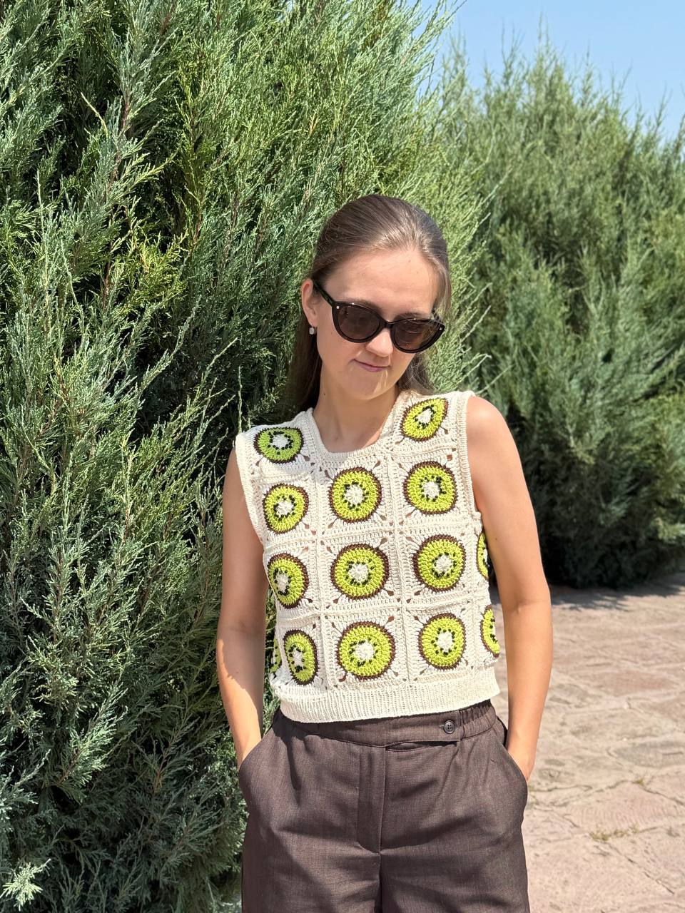 Kiwi Motif Granny Square Crochet Vest 3